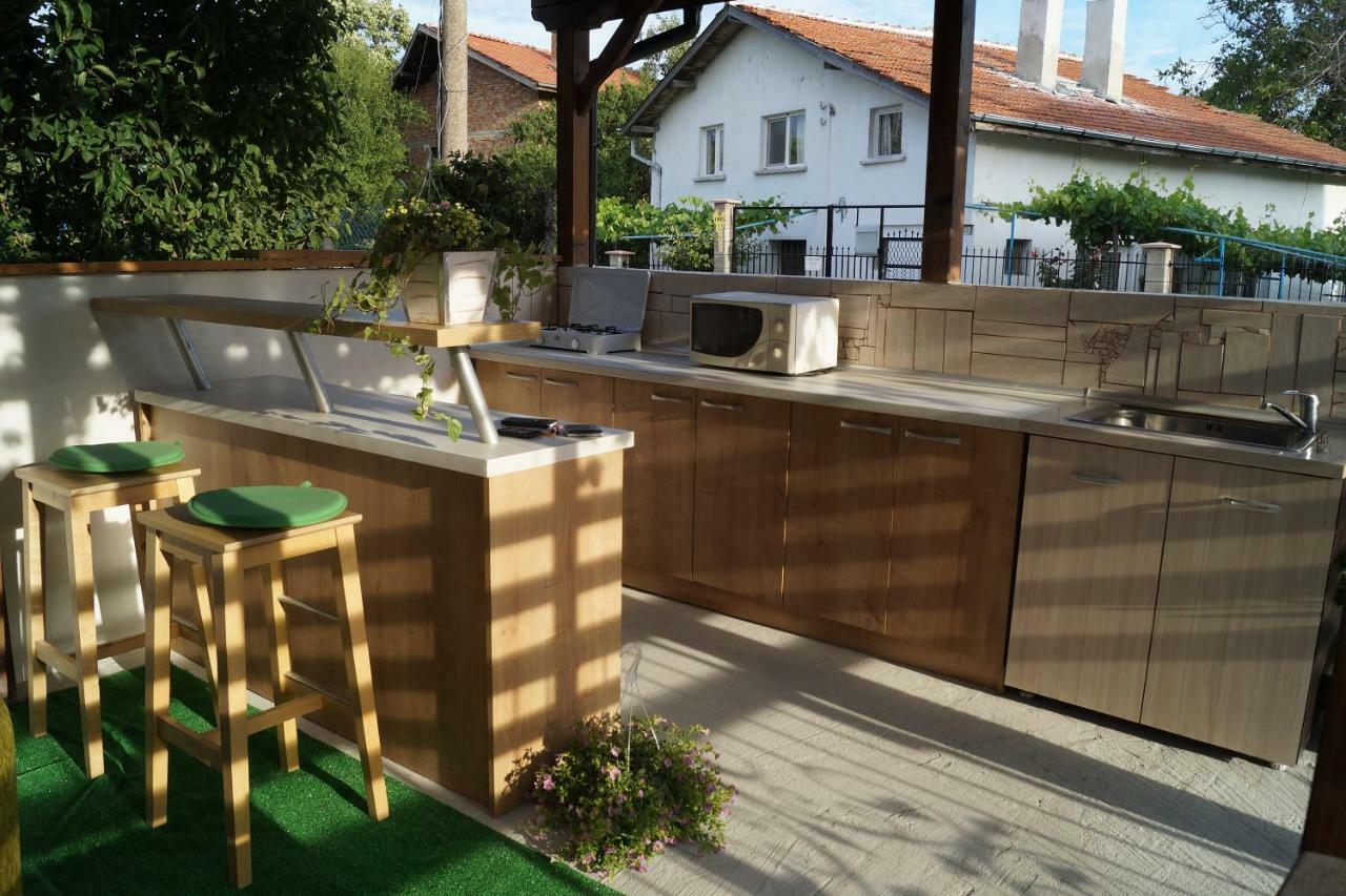 Guest House Di Mare Obzor Bagian luar foto
